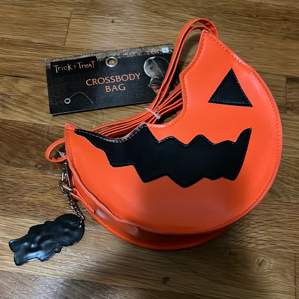 Trick R Treat Crossbody Bag
